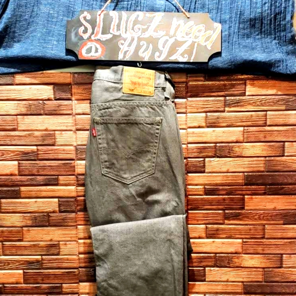 Levi's 568 silver denim. Jeans 32x34